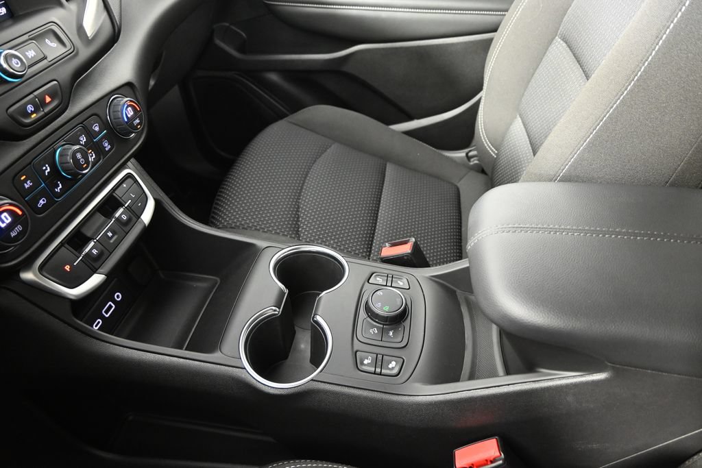 Used 2024 GMC Terrain SLE w/ Driver Convenience Package AWD/4WD image 32