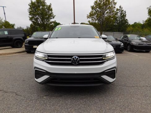 Used 2023 Volkswagen Tiguan S FWD image 2