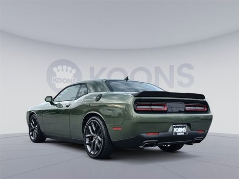 Used 2023 Dodge Challenger R/T w/ Plus Package image 4