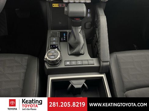 New 2025 Toyota 4Runner TRD Off-Road Premium image 9