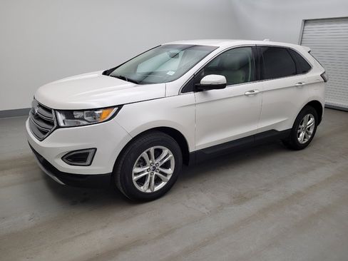 Used 2016 Ford Edge SEL w/ Equipment Group 201A AWD/4WD image 2