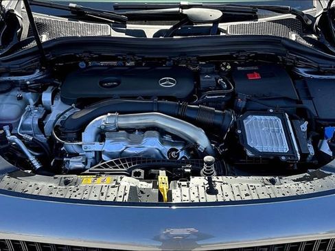 New 2026 Mercedes-Benz GLA 250 4MATIC image 14