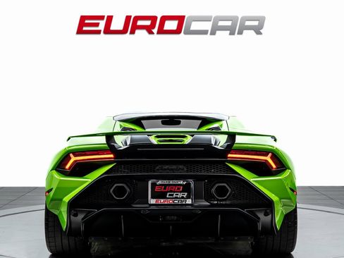 Used 2024 Lamborghini Huracan Tecnica image 4