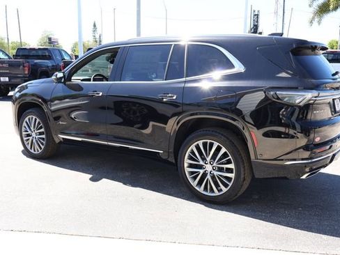 New 2026 Buick Enclave Avenir w/ Super Cruise Package image 6
