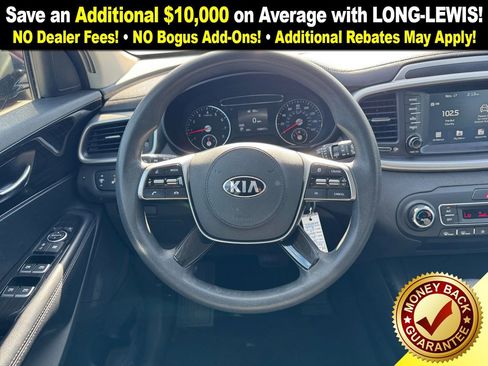 Used 2019 Kia Sorento LX image 18