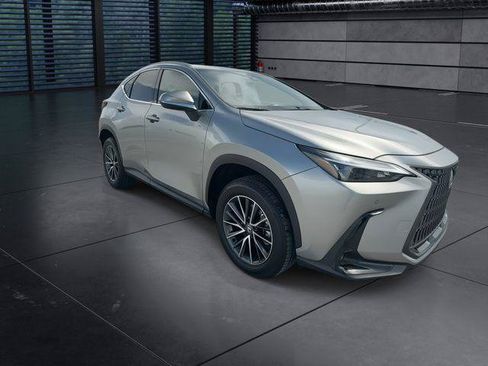 Certified 2025 Lexus NX 250 FWD w/ Towing Package (2000 Lbs) image 2