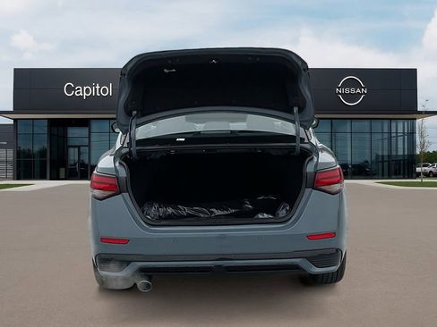 Certified 2025 Nissan Sentra SR image 11