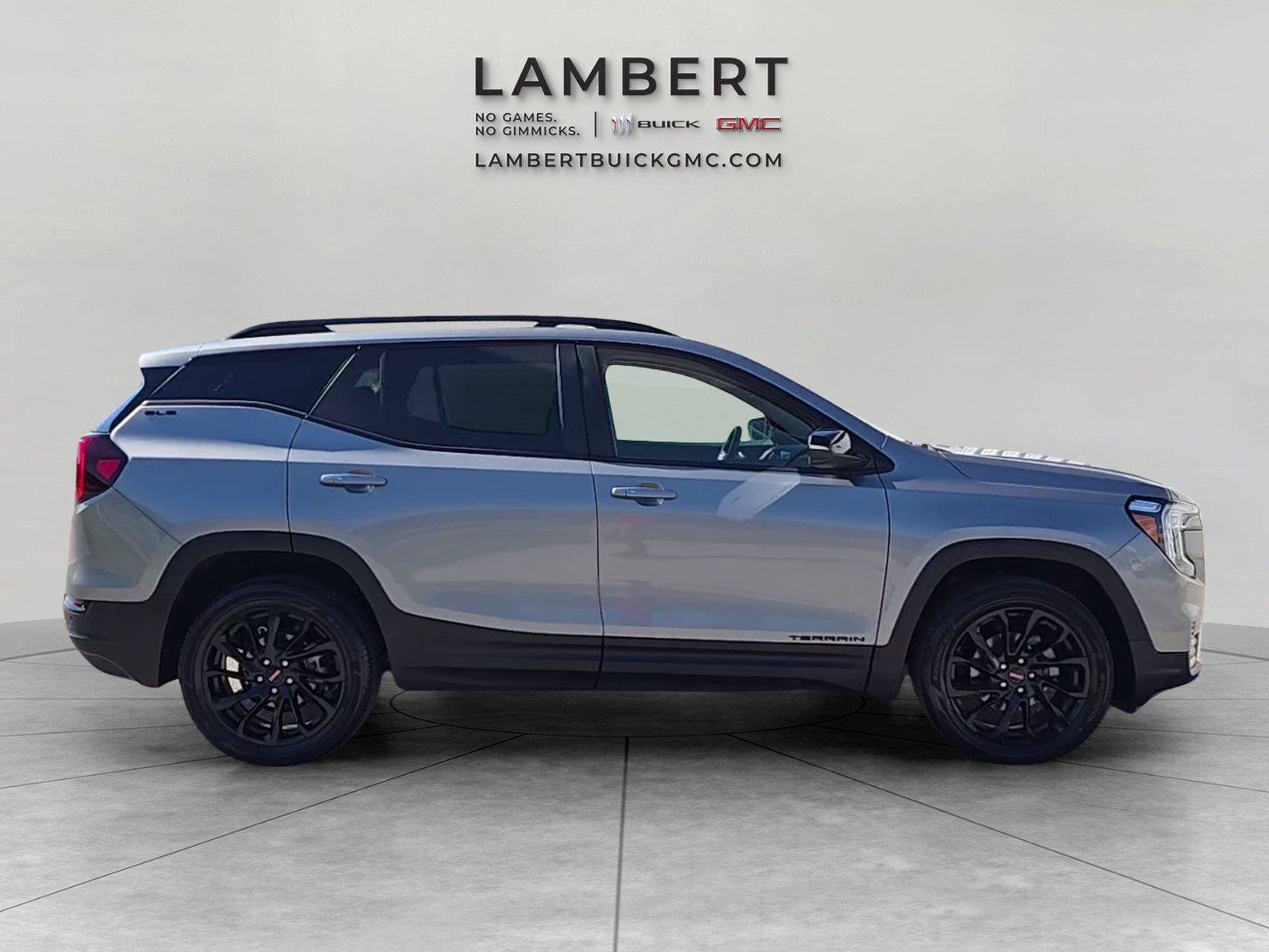 Used 2024 GMC Terrain SLE w/ Driver Convenience Package AWD/4WD image 6