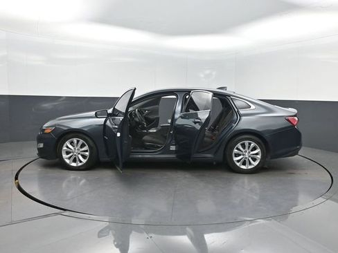 Used 2020 Chevrolet Malibu LT image 42
