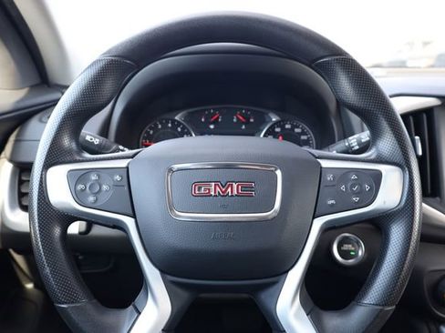 Used 2024 GMC Terrain SLE image 14