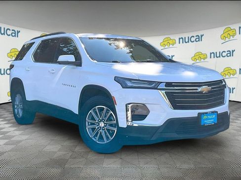 Used 2022 Chevrolet Traverse LT AWD/4WD image 1