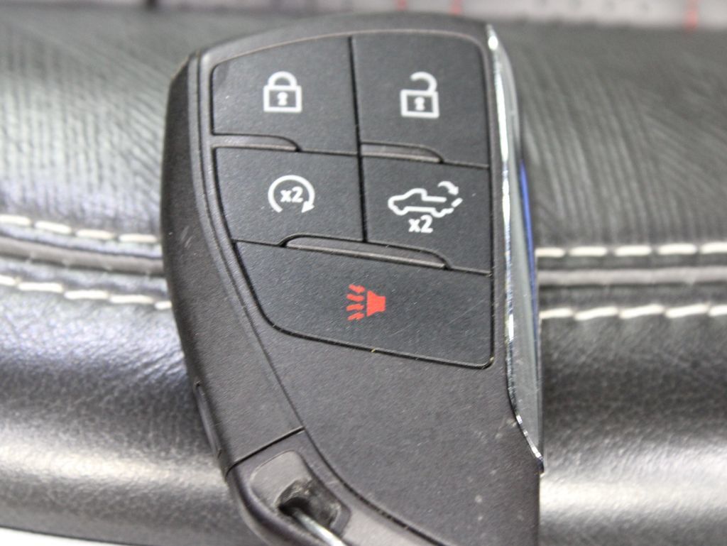 Used 2024 GMC Sierra 2500 AT4X AWD/4WD image 83