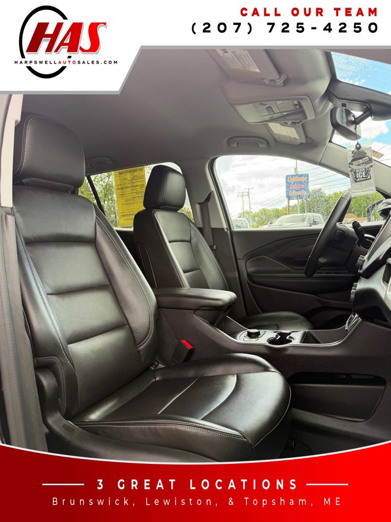 Used 2024 GMC Terrain SLT AWD/4WD image 13