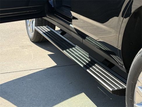 New 2026 Chevrolet Tahoe High Country image 8