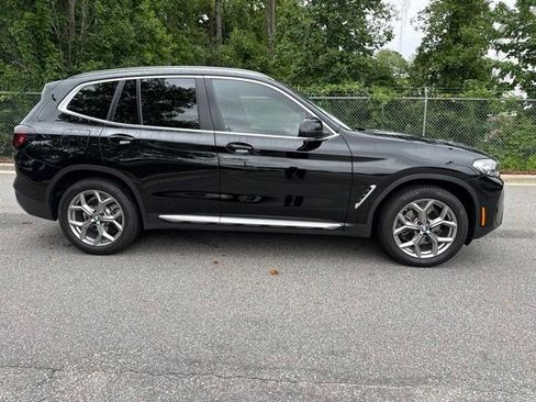 Used 2024 BMW X3 xDrive30i w/ Premium Package AWD/4WD image 4