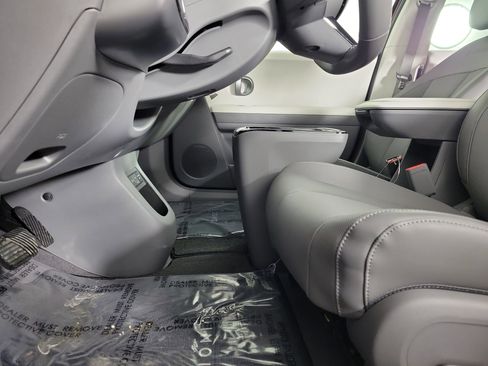 New 2026 Hyundai Ioniq 5 SEL image 28