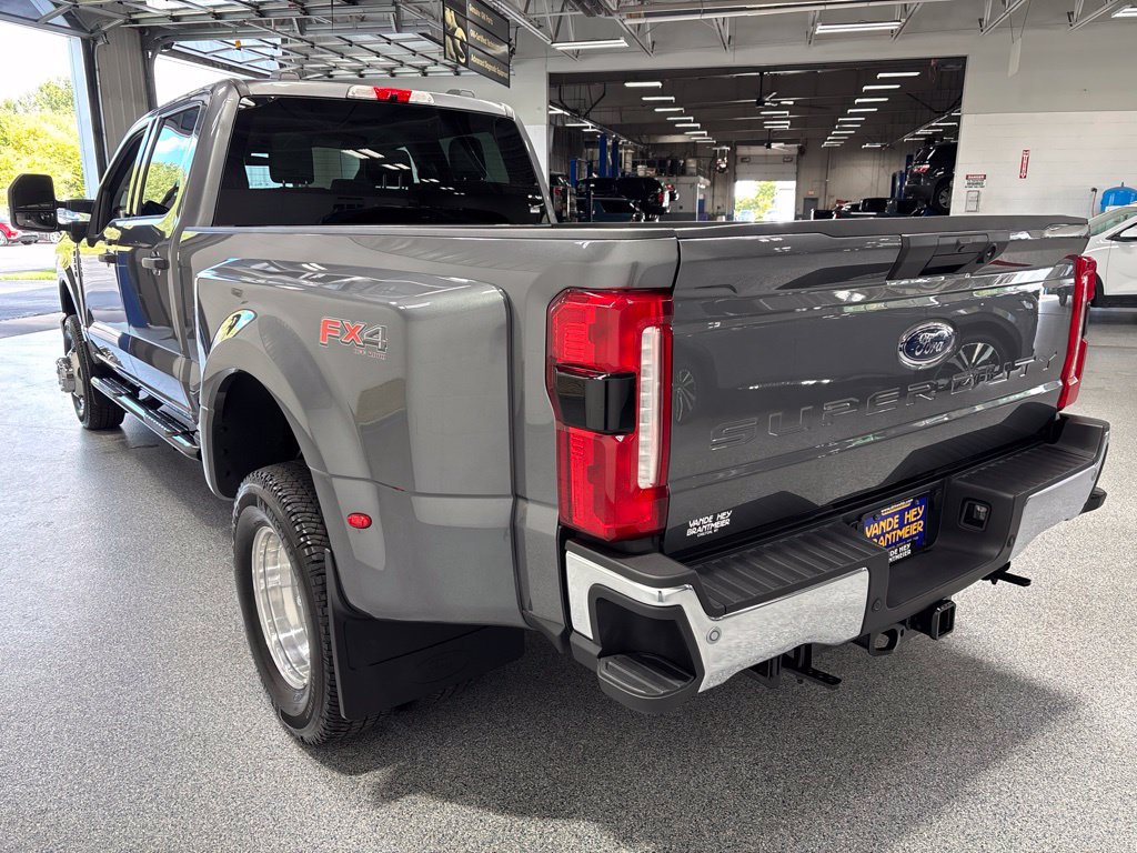 Used 2025 Ford F350 XLT w/ 360-Degree Camera Package AWD/4WD image 5