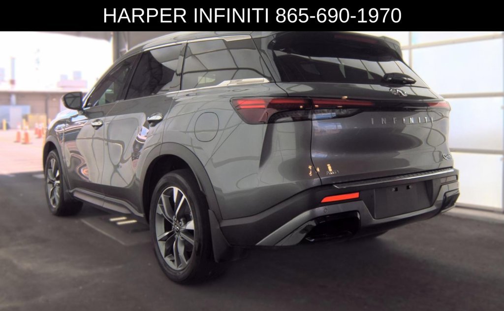 Used 2023 INFINITI QX60 Luxe w/ Cargo Package AWD/4WD image 2