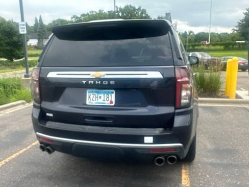 Used 2023 Chevrolet Tahoe High Country AWD/4WD image 9