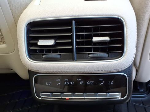 Used 2026 Mercedes-Benz GLS 450 4MATIC image 29