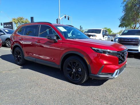 Used 2023 Honda CR-V Sport Touring image 3