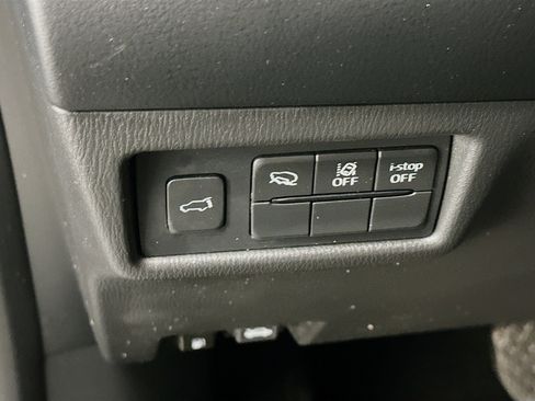 Used 2025 MAZDA CX-5 Carbon Edition image 17