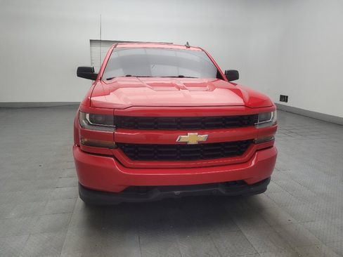 Used 2018 Chevrolet Silverado 1500 Custom w/ Custom Value Package RWD image 14