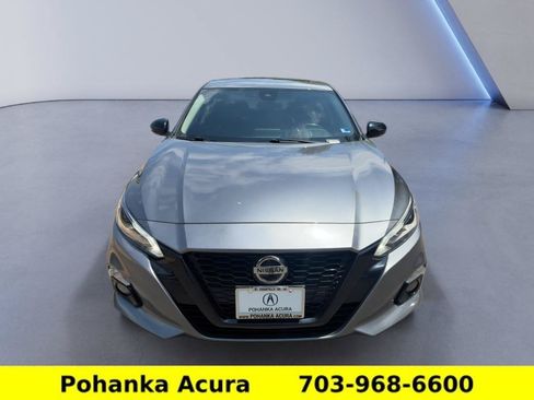 Used 2022 Nissan Altima 2.5 SR w/ Midnight Edition Package AWD/4WD image 2