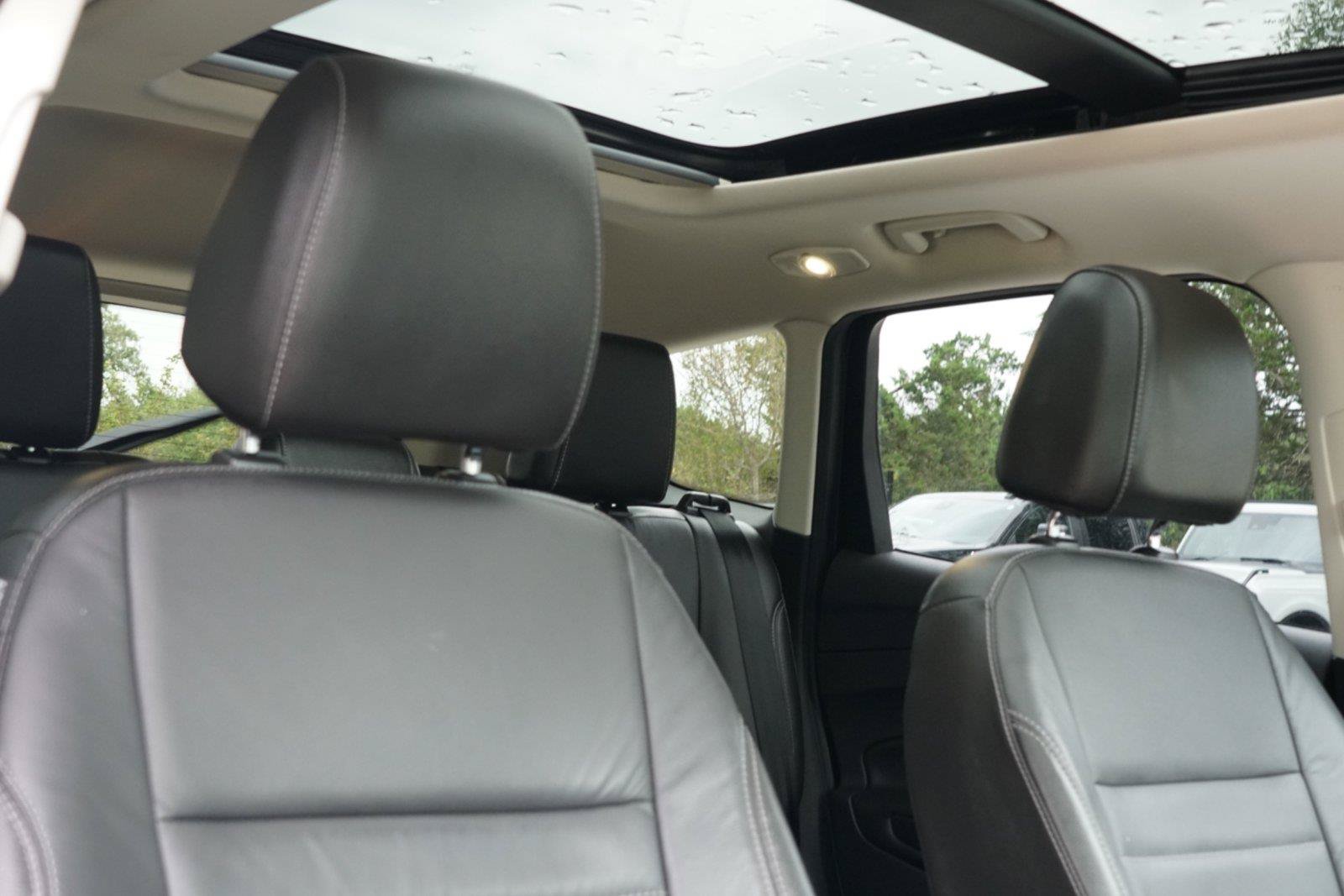 Used 2015 Ford Escape SE w/ Equipment Group 201A AWD/4WD image 29