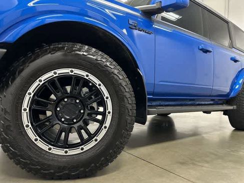 Used 2022 Ford Bronco Outer Banks AWD/4WD image 28
