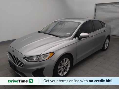 Used 2020 Ford Fusion SE FWD image 1