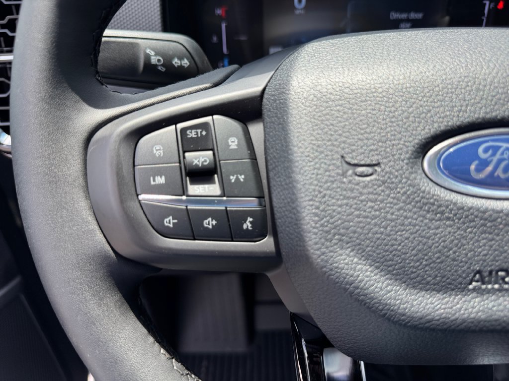 New 2025 Ford Ranger XLT w/ Technology Package RWD image 21