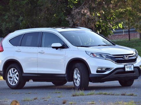 Used 2016 Honda CR-V EX-L image 4