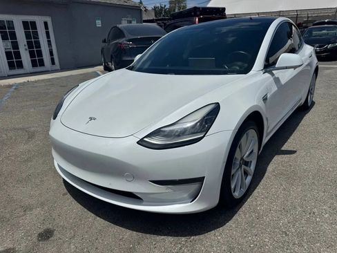 Used 2018 Tesla Model 3 Long Range AWD/4WD image 3