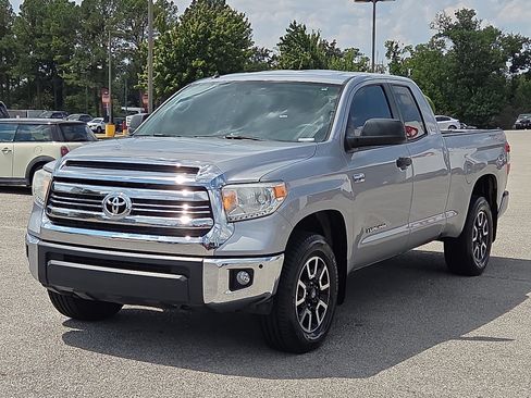 Used 2016 Toyota Tundra SR5 w/ TRD Off Road Package AWD/4WD image 2