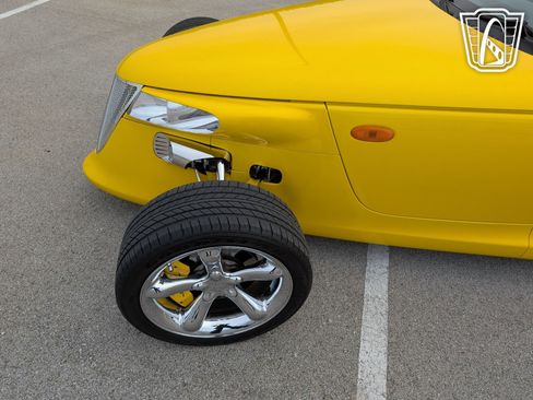 Used 1999 Plymouth Prowler image 28