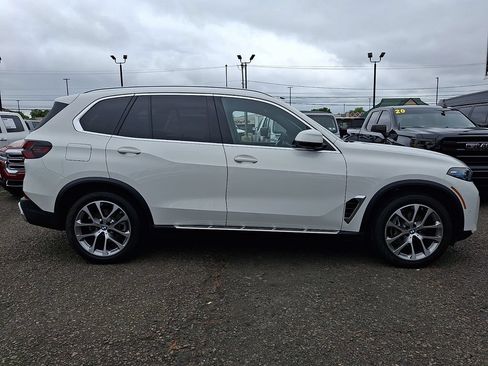 Used 2026 BMW X5 xDrive40i AWD/4WD image 7