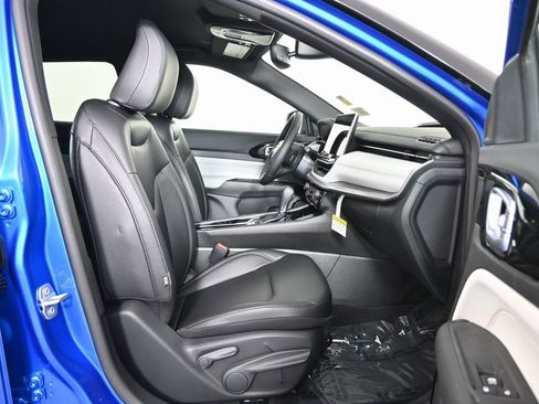 New 2026 Jeep Compass Limited w/ Mopar All Weather Package image 13