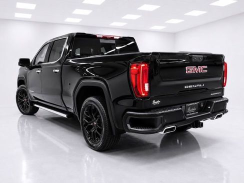 Used 2023 GMC Sierra 1500 Denali w/ Denali Reserve Package AWD/4WD image 8