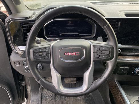 Used 2023 GMC Sierra 1500 Elevation image 9