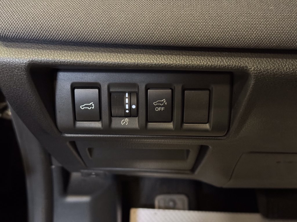 Used 2020 Subaru Outback Premium AWD/4WD image 17