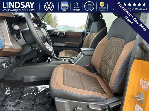 Used 2022 Ford Bronco Outer Banks image 10