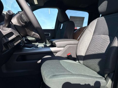 New 2026 RAM 3500 Big Horn AWD/4WD image 14