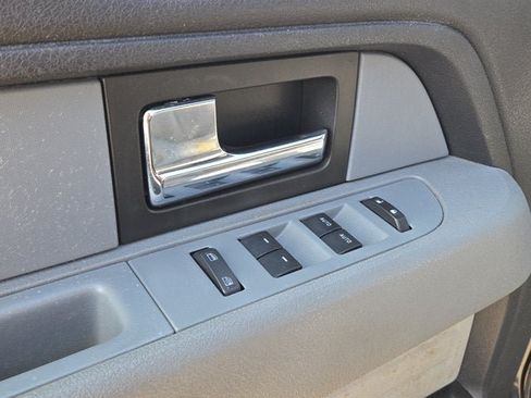 Used 2012 Ford F150 XLT w/ XLT Chrome Pkg AWD/4WD image 18