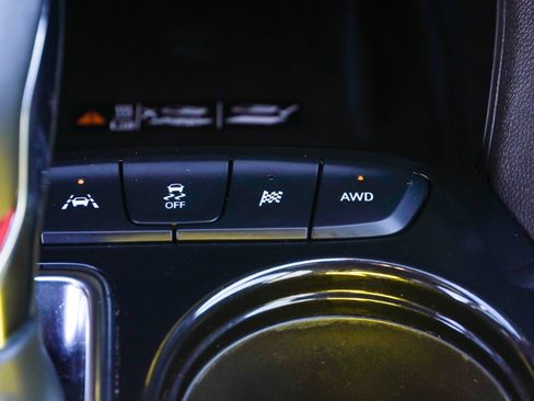Used 2025 Chevrolet TrailBlazer RS w/ Convenience Package AWD/4WD image 41