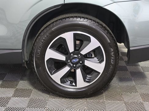 Used 2018 Subaru Forester 2.5i Premium AWD/4WD image 19