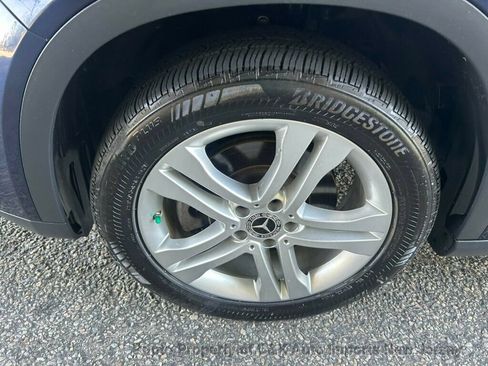 Used 2019 Mercedes-Benz GLA 250 4MATIC image 59
