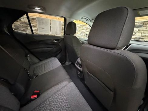 Used 2022 Chevrolet Equinox LT AWD/4WD image 32