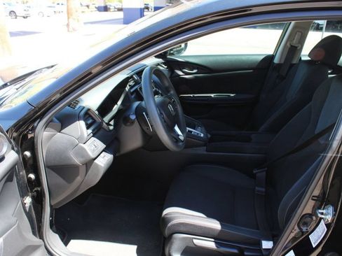 Used 2019 Honda Insight LX image 10