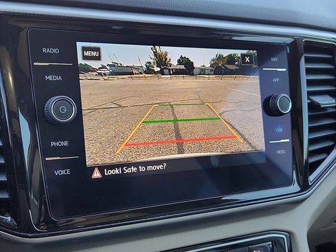 Used 2021 Volkswagen Atlas SEL Premium image 8